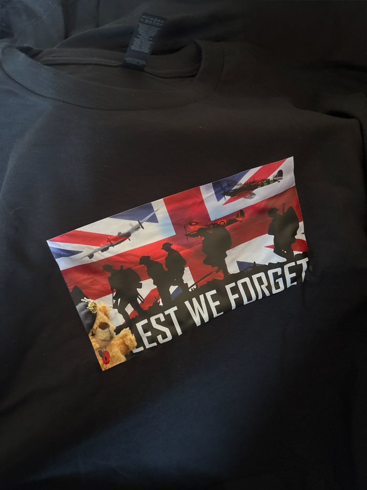TED'S LEST WE FORGET T-SHIRT *NEW* 2026 - Image 4